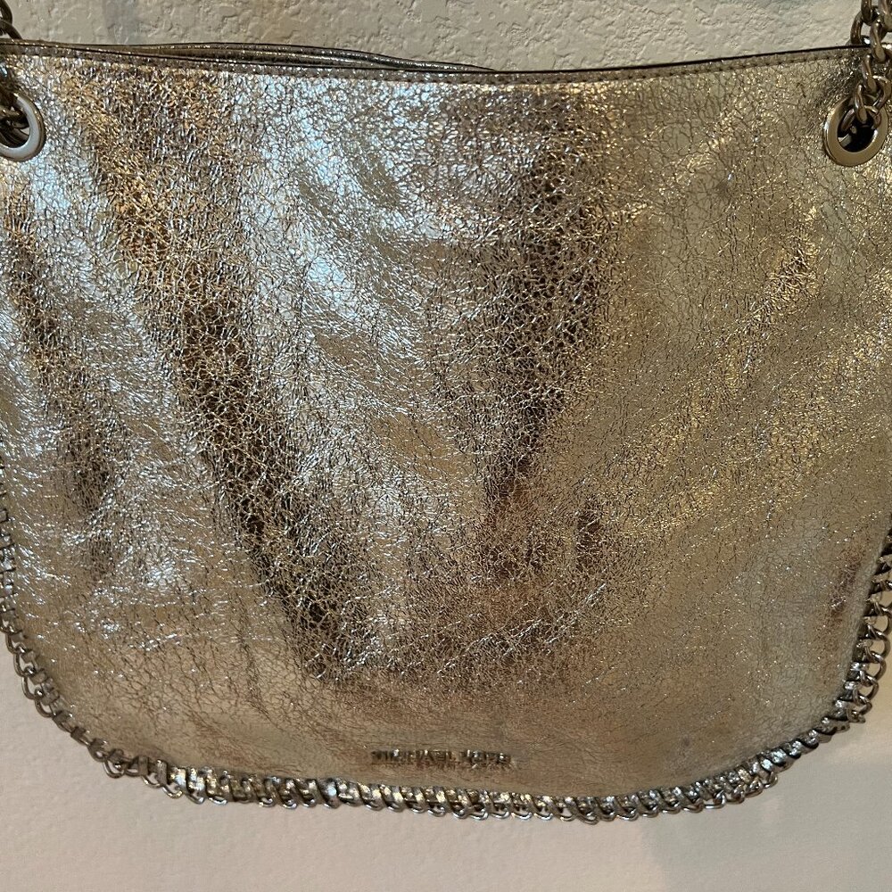 HOST PICK, Design Posh Party — Michael Kors Metallic Silver Shoulder Bag - Picture 2 of 9